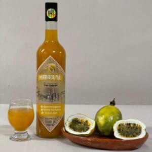 Licor de mezcal de maracuyá